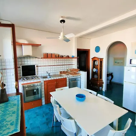 Lucchi Apartment *